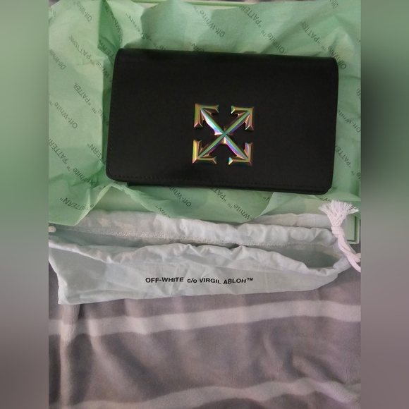 Off-White Handbags - NWOT Authentic Off-White bag